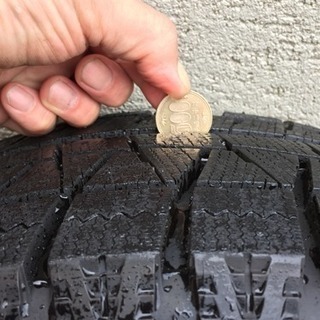 スタッドレスタイヤ&アルミ １５インチ新品に近い