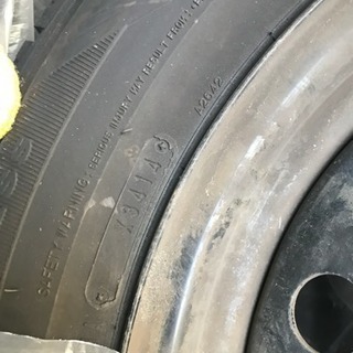 ほぼ新品 スタッドレス アルファード