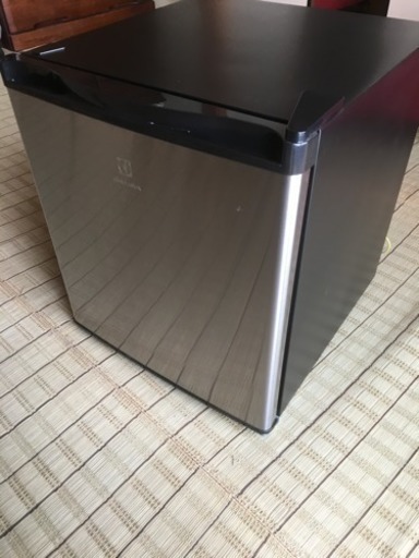 [44L 1ドア冷蔵庫] 2016年式美品 エレクトロラックス Electrolux