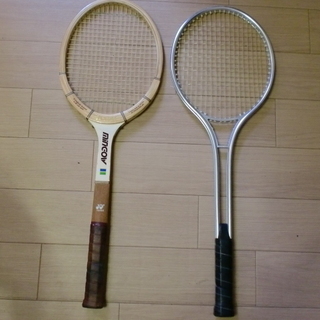 硬式テニスラケット２本、初心者用に