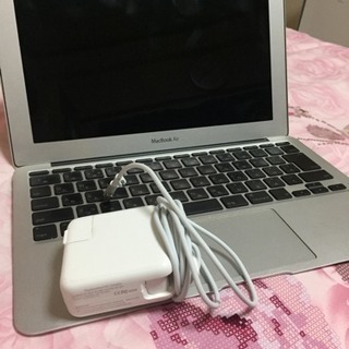 MacBook Air ジャンク品 充電器付き