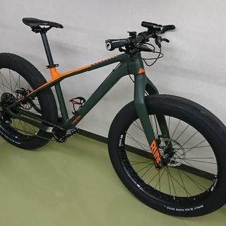 CANYON DUDE CF 9.0 UNLIMITED(MTB カーボンフレームファットバイク