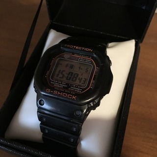 G-SHOCK gw-m5600r　ソーラー電波時計