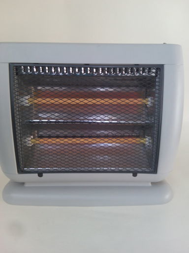 遠赤外線ヒーター　800Ｗ（400Ｗ切り替え付）　手渡し　美品
