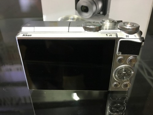 Nikon 1 J5 ミラーレス デジタル一眼カメラ 箱あり | camarajeriquara