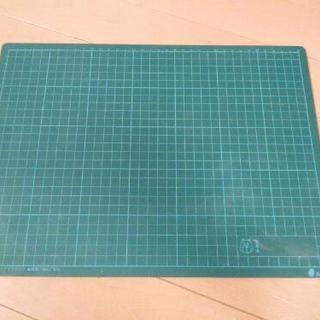 無償【入園・入学準備】カッターマット＆粘土板