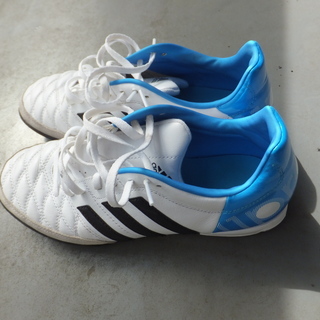パティーク(adidas) 26.0cm　サッカー/トレーニング...