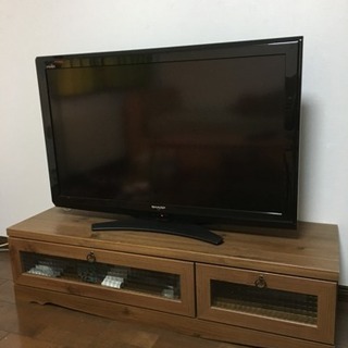 SHARP フルハイビジョン液晶テレビ /テレビ台付き
リモコンなし Sharp AQUOS 40型テレビ テレビ台付き