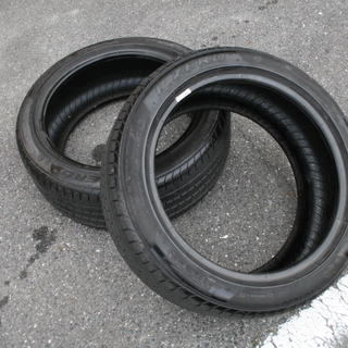 ～SOLD!!～【中古タイヤ】ピレリP-ZERO 225/45R...