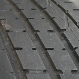 ～SOLD!!～【中古タイヤ】ピレリP-ZERO 225/45R17 ランフラット 2本