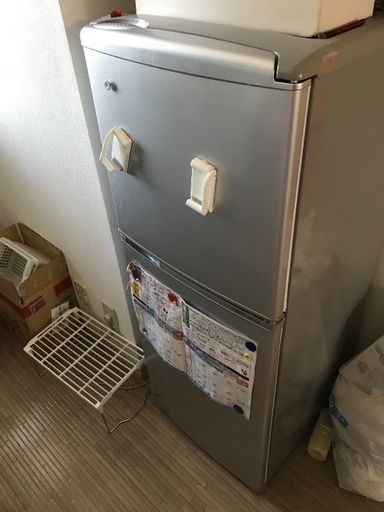 冷蔵庫お売りします