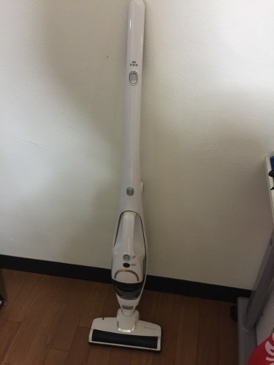 コードレース掃除機 (説明書)付き