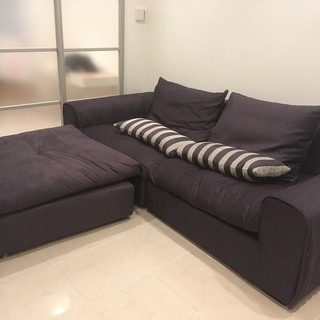 ほぼ新品！定価３０万円の高級ソファ（でかい）