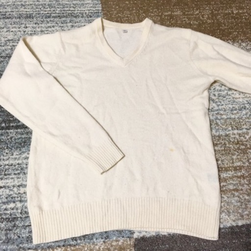 ｖネックセーター ユニクロ メンズm Masy 吹田のセーター メンズ の中古 古着あげます 譲ります ジモティーで不用品の処分