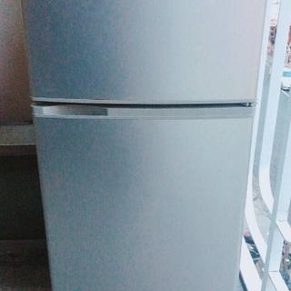 格安！2009年制サンヨー冷蔵庫109L｟引き取り専用｠