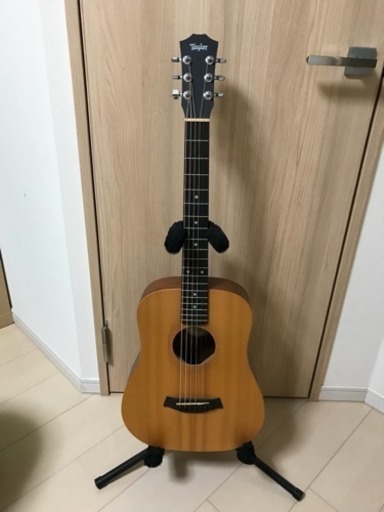 テイラー  アコースティックギター