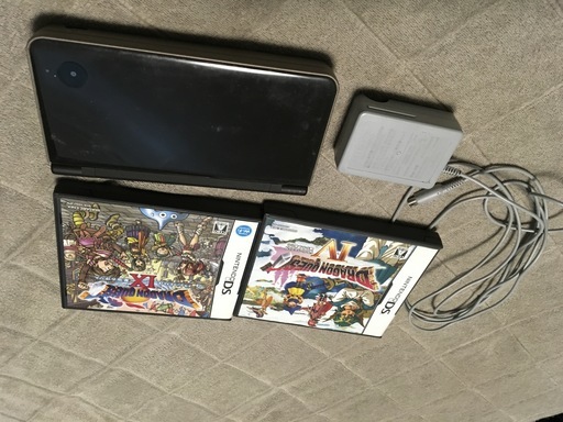 ニンテンドーDS i LLとドラクエⅣ・Ⅸ