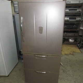 SANYO冷蔵庫255L　SR-261ｖ5　２００２年製