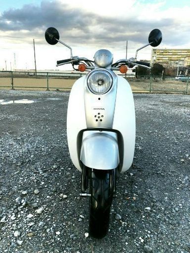 優れたエンジン。ホンダ、スクーピー、バックタイヤは新品、フロントタイヤは新品、バッテリーはほぼ新品、エンジンオイルは新品、水冷式オートバイです。