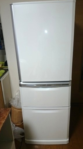 美品！MITSUBISHI 三菱 ミツビシ 335L 3ドア冷凍冷蔵庫 MR-C34X ホワイト 2014年製 自動製氷付き
