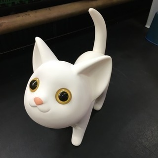 ネコの貯金箱 Kat 白猫 Semk design かわいい！