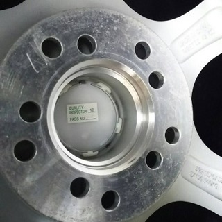 15インチ ブリジストン 2015年製造スタッドレス  宇治