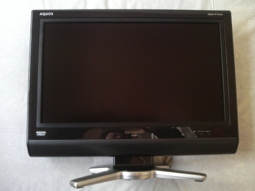 値下げしました！シャ－プ アクオス ２０型テレビ 2008年製  Made in Japan