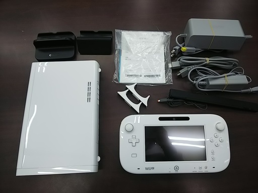 【高く買取るゾウ八幡東 直接引取】WiiU　プレミアムセット　Shiro　32GB