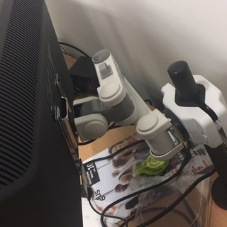 値下げしました。acer 24インチディスプレイとディスプレイアーム