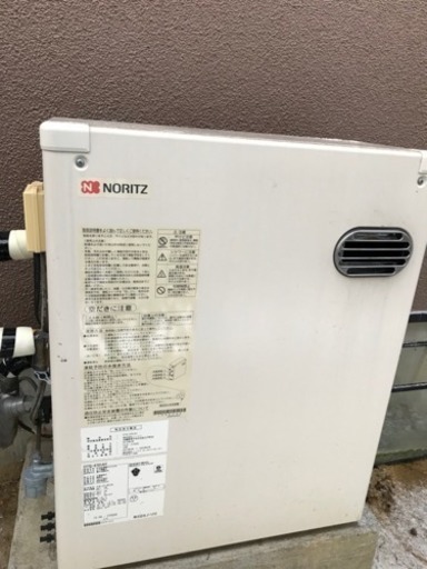 水道直結式石油給湯機本体＋リモコン2台
