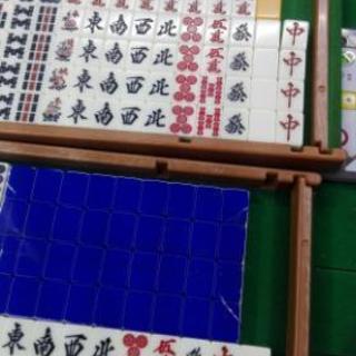 全自動麻雀卓・折りたたみ家庭用麻雀卓の販売 アルバン - 手積み