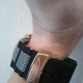 値下げしました♪インヴィクタ腕時計  0932  定価1950＄(約22万円)!!       