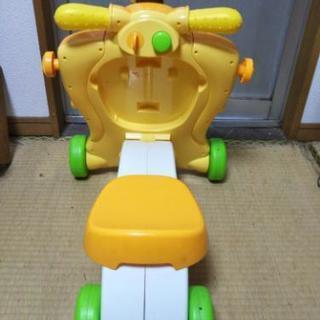 鹿児島市内からです!アンパンマンの押し車になります!