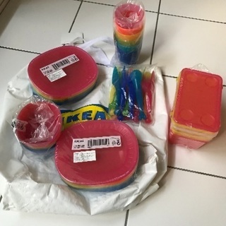 IKEA 新品プラスティック食器セット