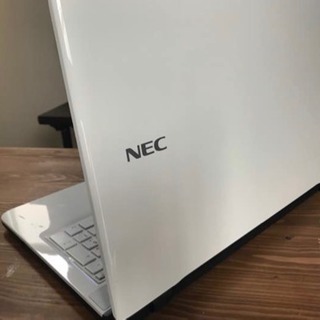 美品 NEC LaVie ノートパソコン