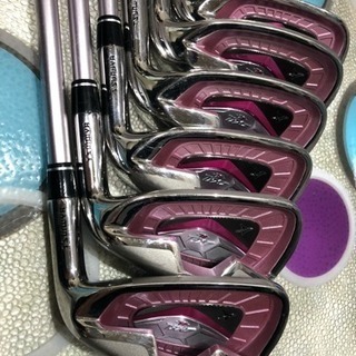 状態良し！女性右利き用 axel 2013年モデルピンク色