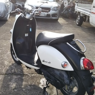 ヤマハビーノ SA26J 白 低燃費水冷4スト