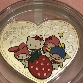 コレクション用コイン】サンリオ50周年 ハート型100gカラー銀貨 www ...