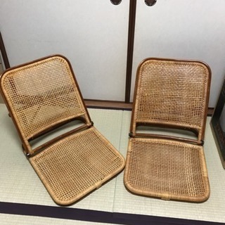 籐の座椅子２脚