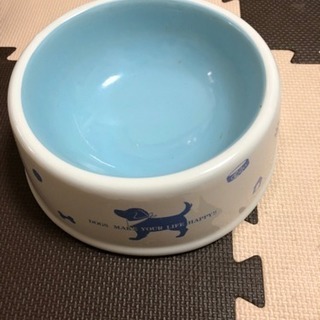 中古品☆大型犬チャンの水入れ