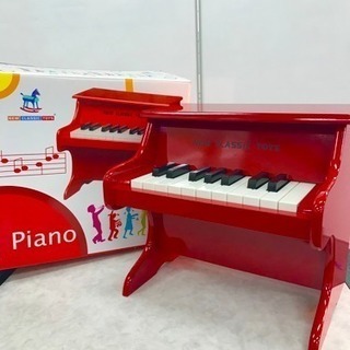 🎹NEW CLASSIC TOYS ピアノ 赤🎹🍎