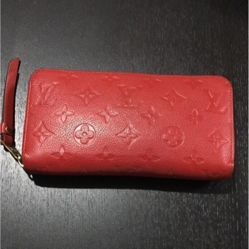 ルイヴィトン 長財布  美品 赤色