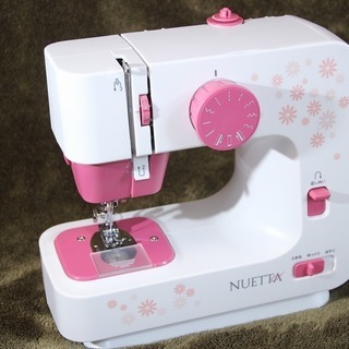 【新品未使用】ミシン　ヌエッタ NUETTAコンパクト 電動 ミシン NUE-1 ホワイト 電動ミシン Nuetta（ヌエッタ） コンパクト 収納ケース付き ボビン付き