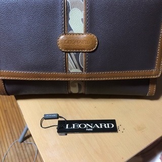 値下げしました‼️LEONARD セカンドバック