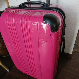 スーツケース　ピンク　