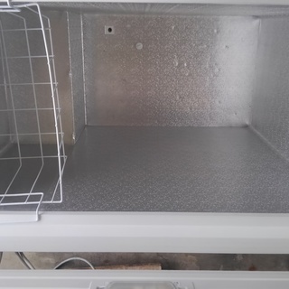 サンヨー　冷凍ストッカー