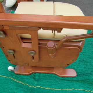 介護用品 家具調トイレセレクトR はねあげ / 533-870 暖房・快適脱臭