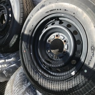 ハイエース 純正ホイールセット