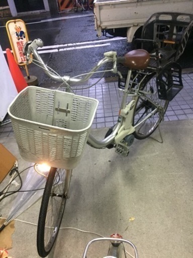 美品 パナソニック電動自転車