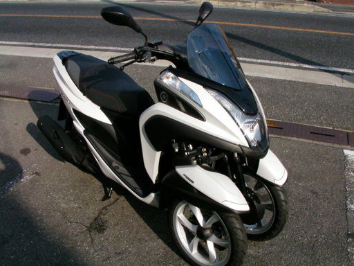 トリシティ１２５　ABS ６５０ｋｍ　ワンオーナー　大阪府柏原
